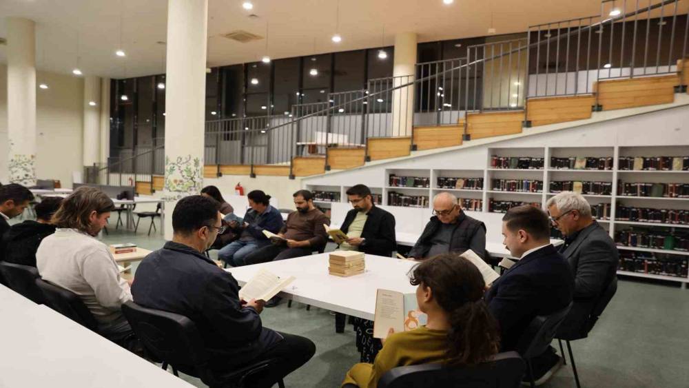 T&uuml;rkiye&rsquo;nin en b&uuml;y&uuml;k adasında &lsquo;Okuyan Ada&rsquo; hareketi başladı

