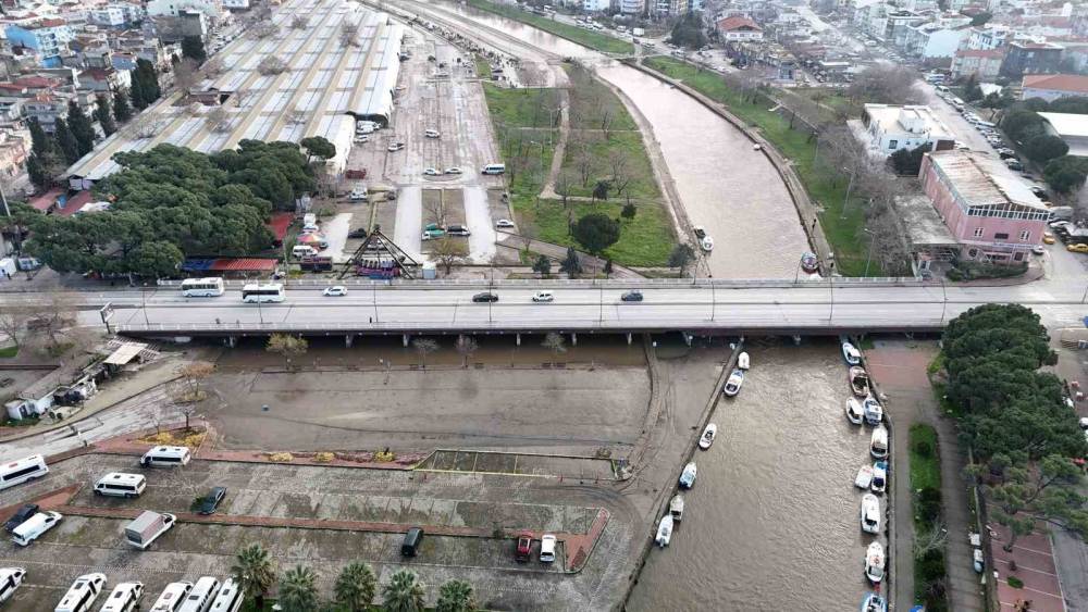 Sarı&ccedil;ay i&ccedil;in Valilikten uyarı: &Ccedil;evresinden ve dere yataklarından uzak durun

