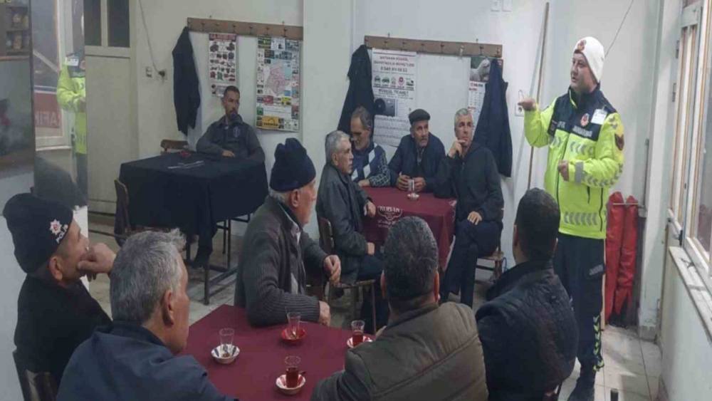 Yenice&rsquo;de jandarma ekiplerince &ccedil;eşitli eğitimler verildi
