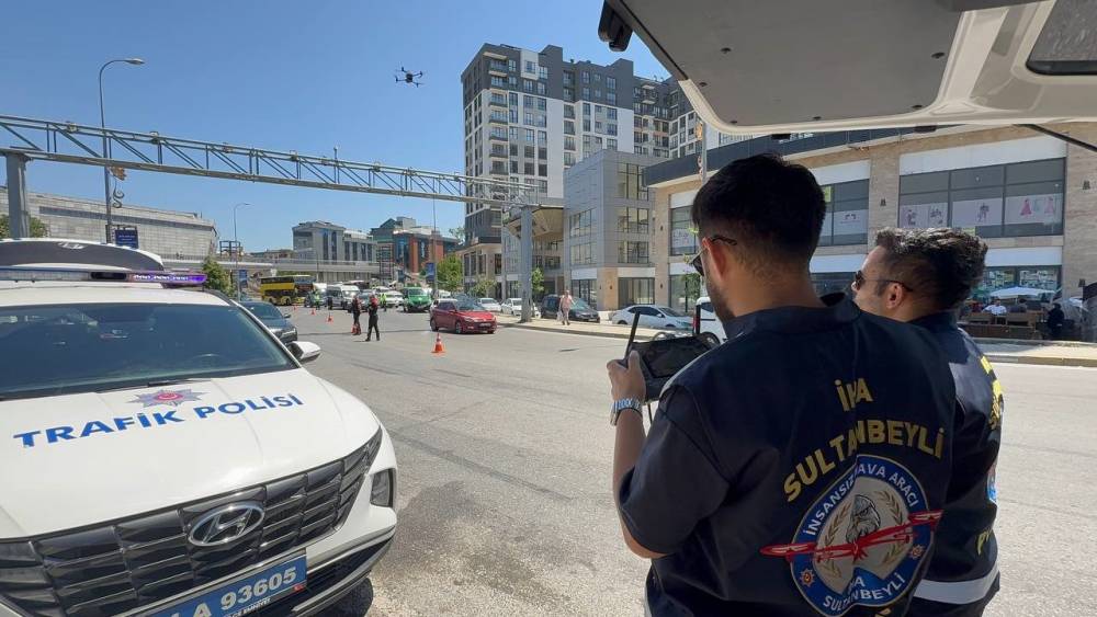 Sultanbeyli İlçe Emniyet Müdürlüğü’nden bayram öncesi anlamlı trafik uygulaması
