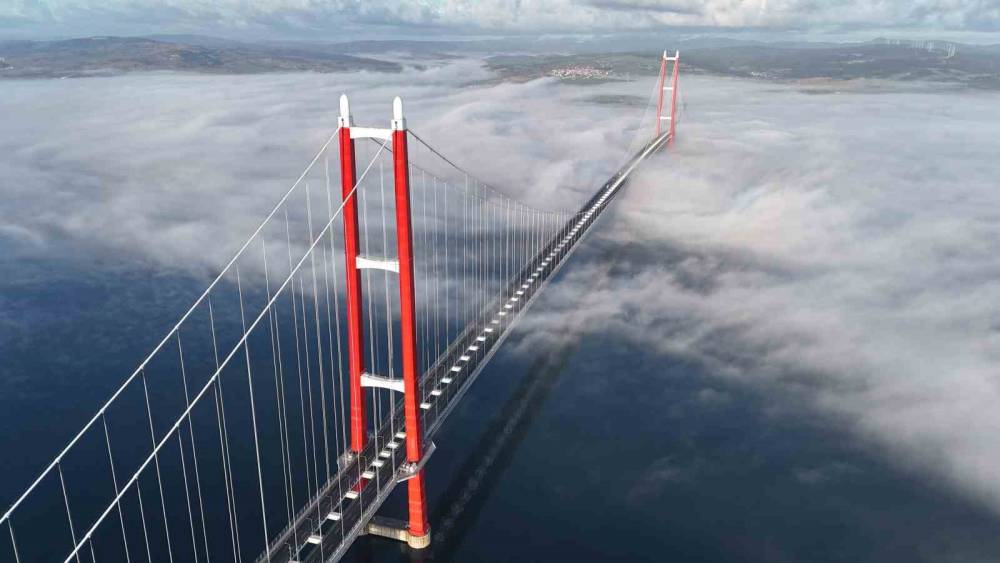 &Ccedil;anakkale Boğazı, sis sebebiyle gemi ge&ccedil;işlerine kapatıldı
