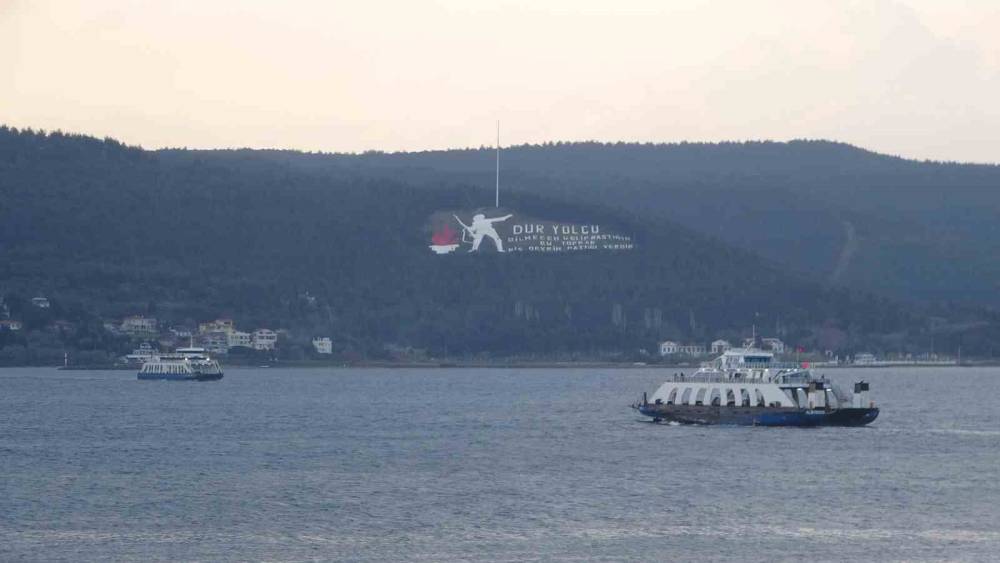 Bozcaada ve G&ouml;k&ccedil;eada&rsquo;ya yarınki t&uuml;m feribot seferleri iptal edildi
