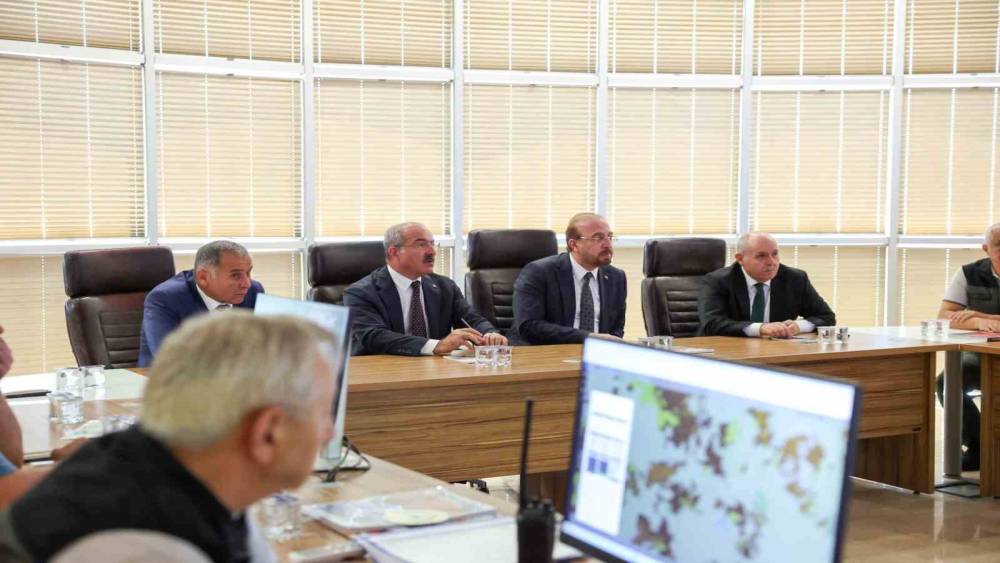 &Ccedil;anakkale&rsquo;de orman yangınları değerlendirme toplantısına Bakan Yardımcısı Şatıroğlu katıldı
