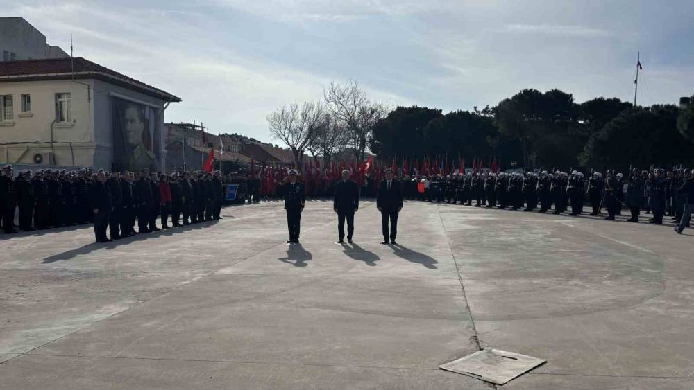 &Ccedil;anakkale&rsquo;de 111 yıllık &rsquo;Zafer&rsquo; coşkusu

