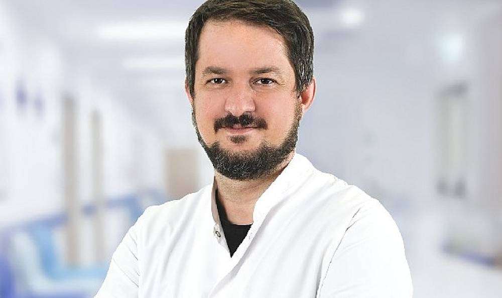 “Travma Olmaksızın Ayak Bileğinde Ortaya Çıkan Ağrılar Farklı Hastalıkların Habercisi Olabilir!