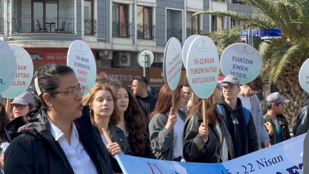 &Ccedil;anakkale&rsquo;de 50&rsquo;inci Turizm Haftası kutlamaları coşkuyla başladı
