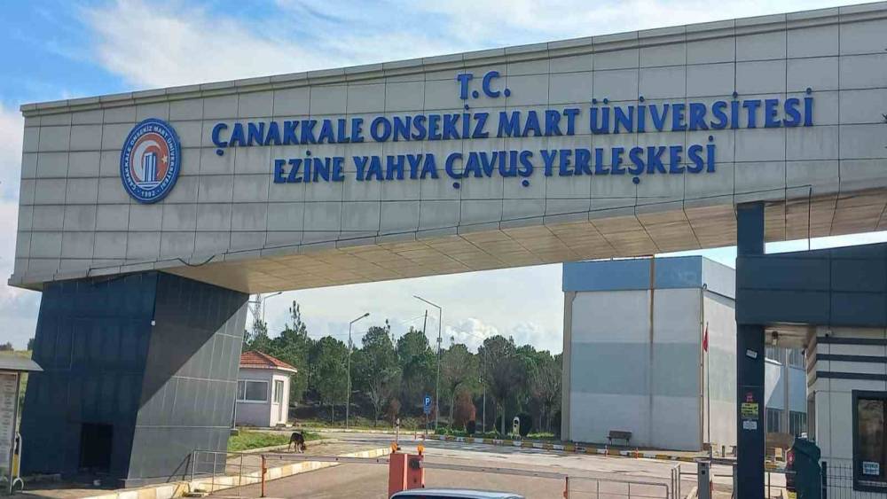 &Ccedil;OM&Uuml;&rsquo;de &ouml;ğrencilik kaydı i&ccedil;in sistemde usuls&uuml;zl&uuml;k yapan personel a&ccedil;ığa alındı
