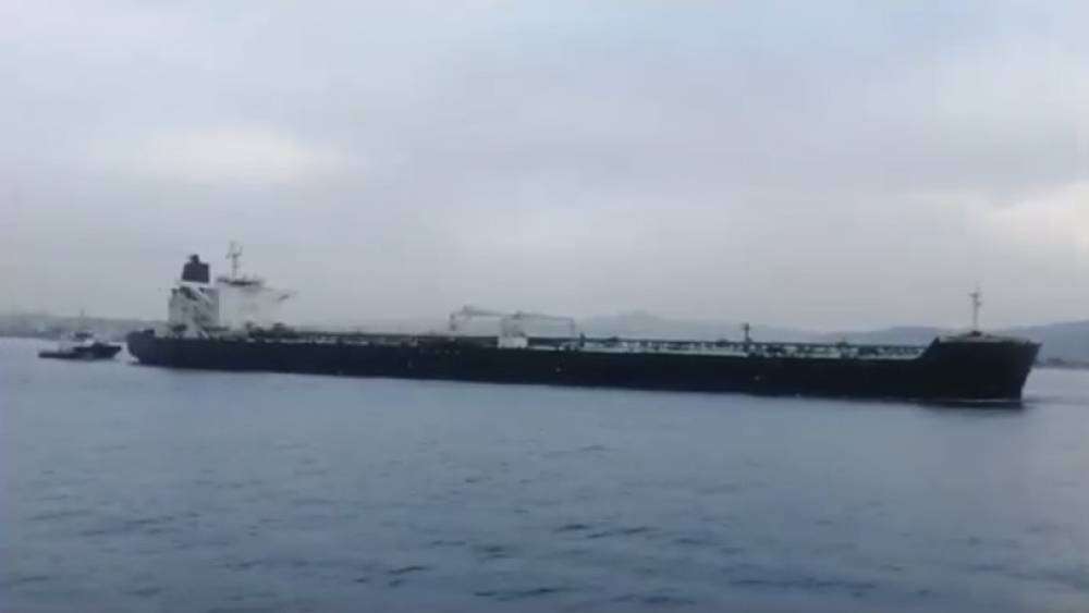 Çanakkale Boğazı’ndan geçen tanker makine arızası yaptı
