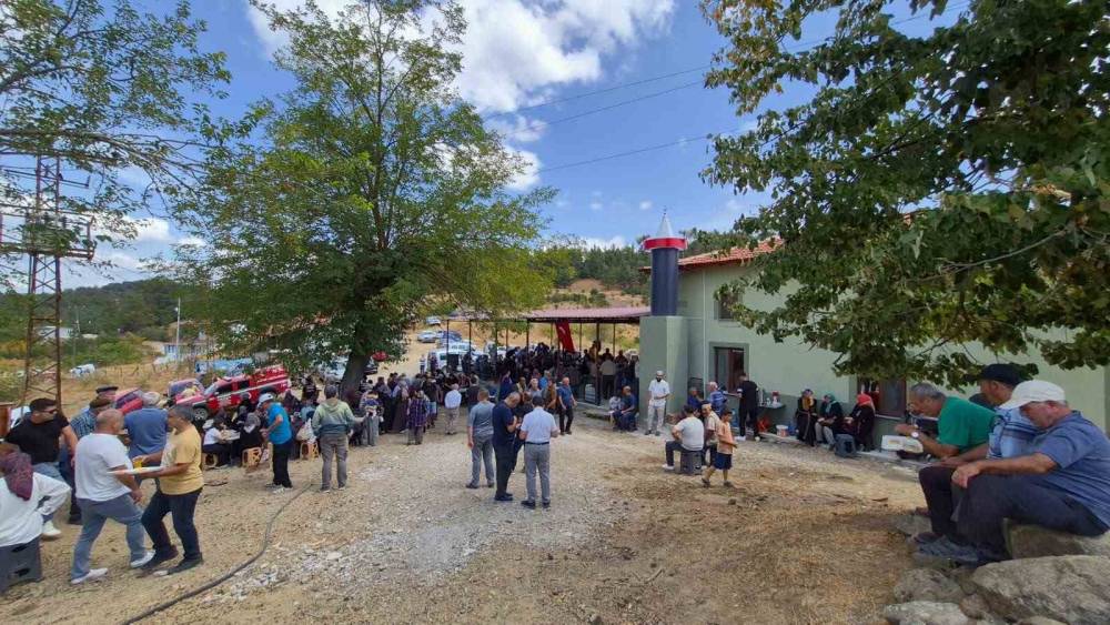 Yenice&rsquo;de Kıra&ccedil;oba Bekir Hoca Camii a&ccedil;ılışı yapıldı

