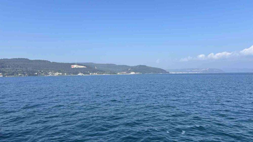 Çanakkale’e Boğazı gemi trafiğine açıldı
