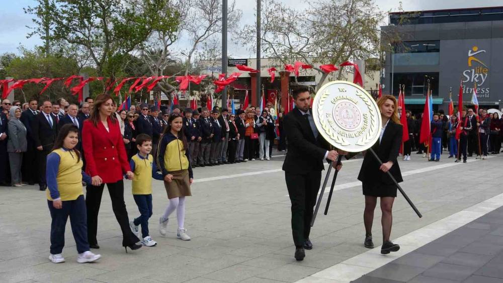 &Ccedil;anakkale&rsquo;de 23 Nisan kutlamaları
