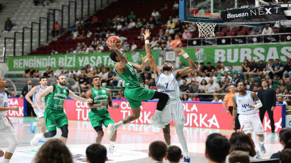 Bursaspor play-in’e veda etti
