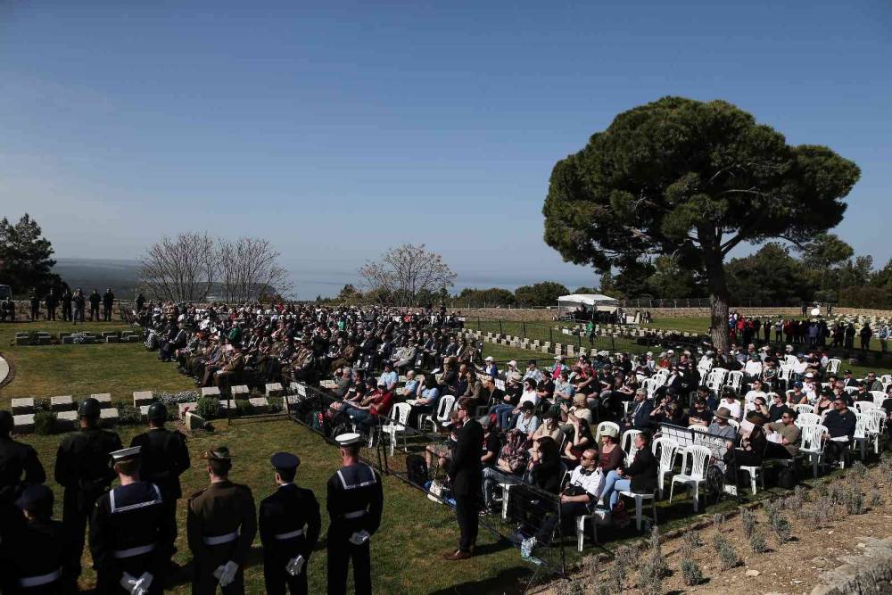 Yalnız Çam Anıtı’nda savaşta hayatını kaybedenler anıldı
