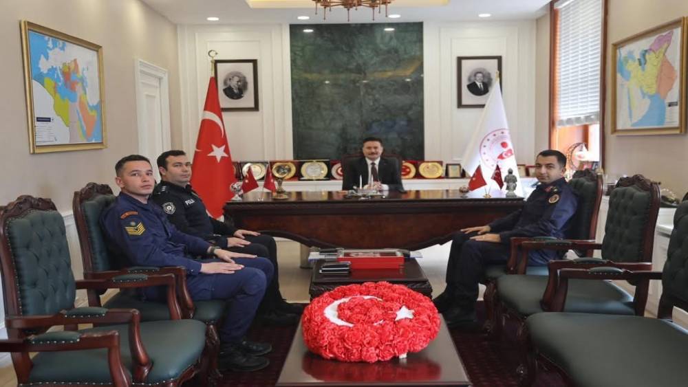 G&ouml;k&ccedil;eada&rsquo;da il&ccedil;e g&uuml;venlik ve asayiş toplantısı ger&ccedil;ekleştirildi
