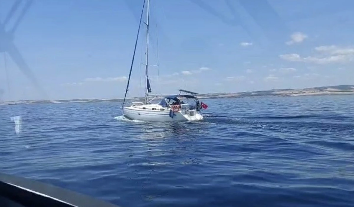 Gelibolu açıklarında 51 kaçak göçmen yakalandı
