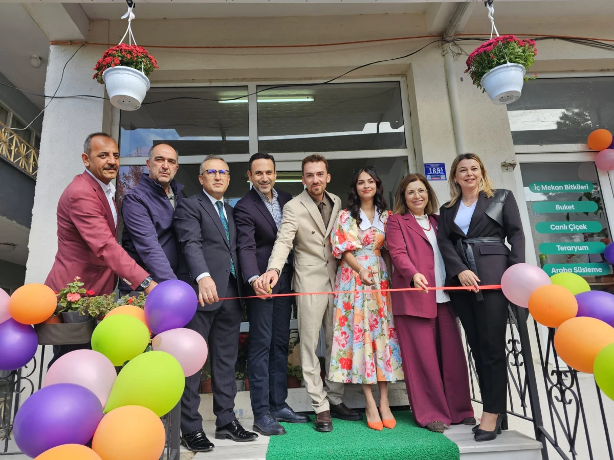 Uyanık Bahçe peyzaj hizmete girdi